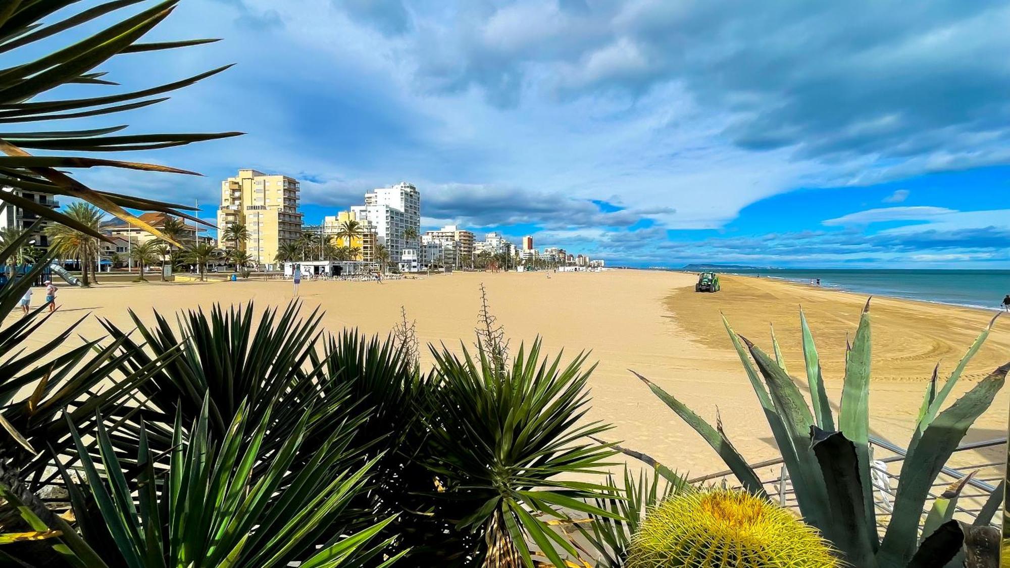 Estupendo Apartamento En El Grao Apartment Gandia Luaran gambar